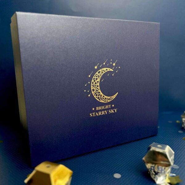 Magical Light Up Kids Blue Hamper - Image 2